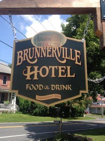 Brunnerville hotels  Grocery